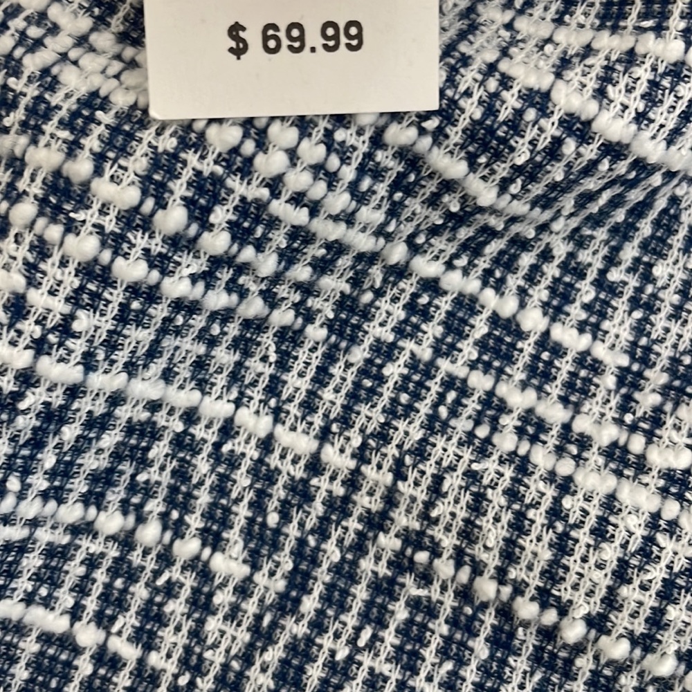 Bannana Republic Women’s Blue and White knit pencil skirt - Picture 5 of 7